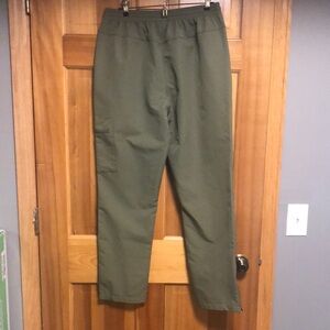 New Balance Green Cargo Pants Relaxed Fit